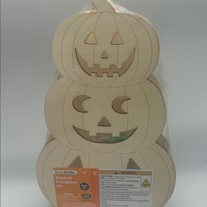 Stacked Pumpkins Craft Kit